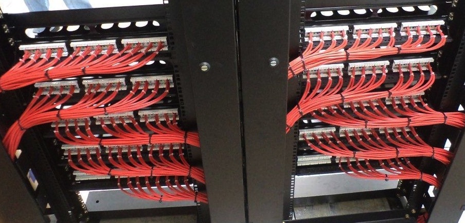 Infraestrutura de redes e tecnologia da informação - IGA Informática